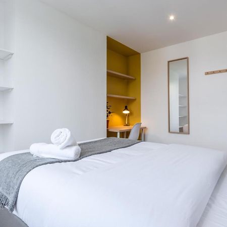 Bright 3-Bedroom 2-Bathroom Flat Lille Bagian luar foto