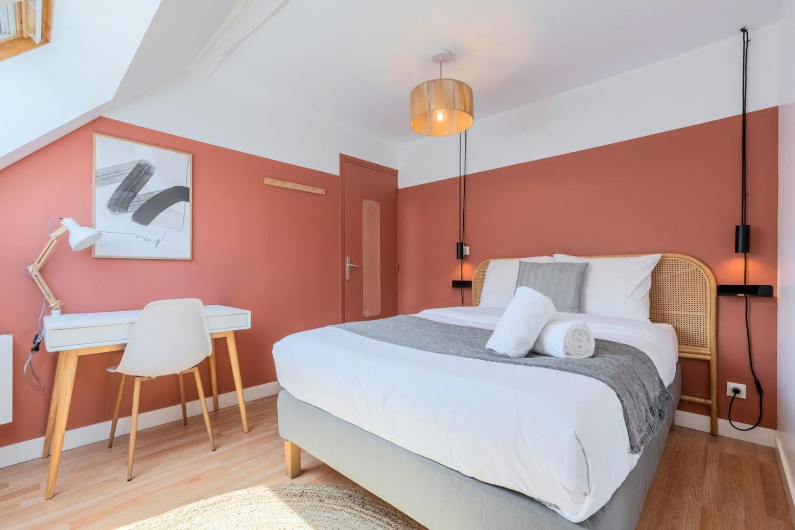 Bright 3-Bedroom 2-Bathroom Flat Lille Bagian luar foto