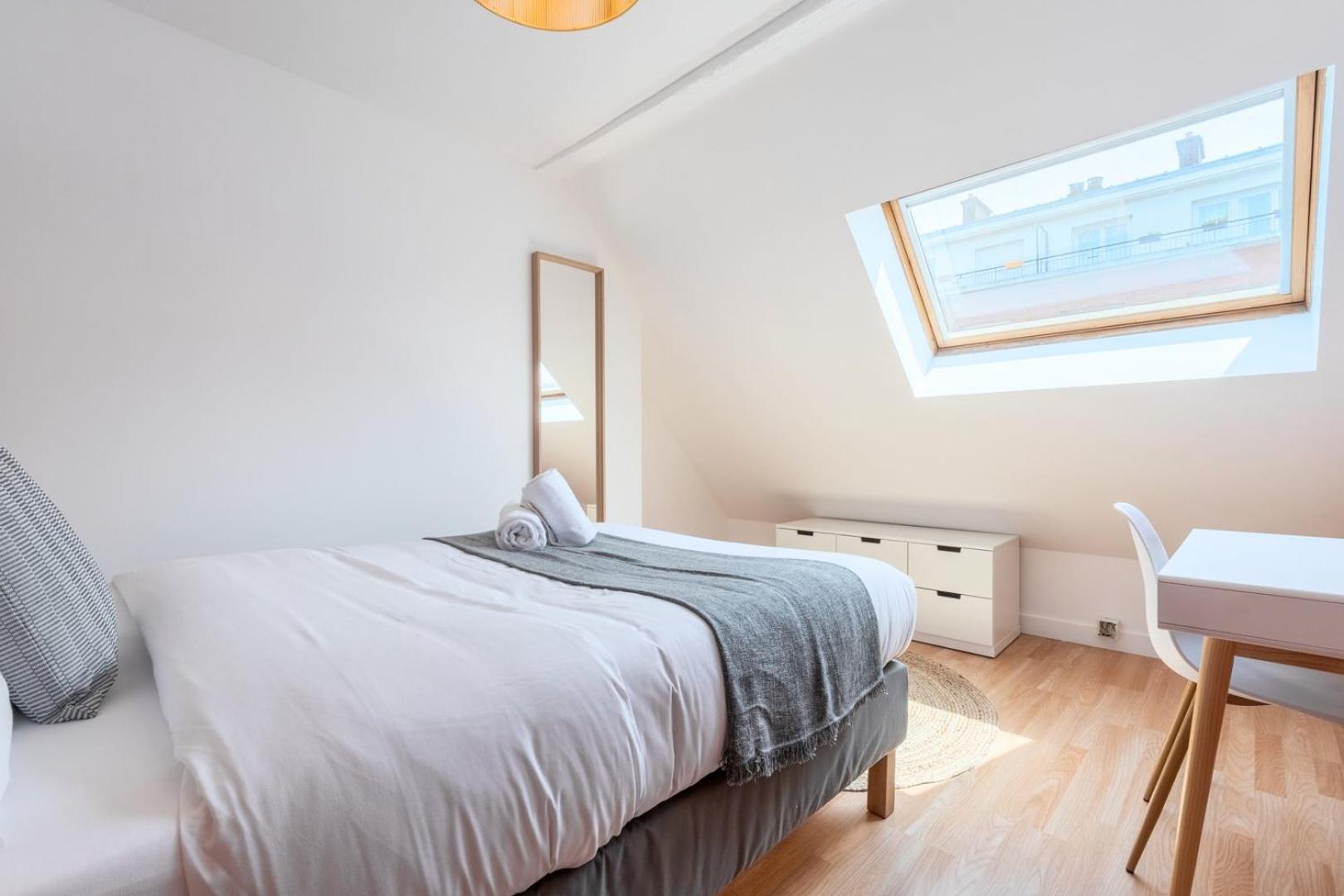 Bright 3-Bedroom 2-Bathroom Flat Lille Bagian luar foto
